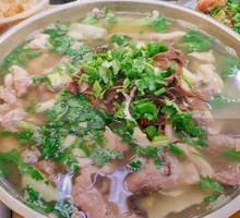 Big Pot Beef Noodle Soup