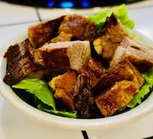 Stewed Tender Beef with Diced Vegetables