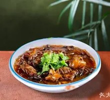 Chicken Stewed with Mushrooms