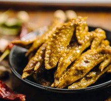 Spicy Braised Chicken Tips