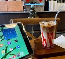 Strawberry Ice Latte