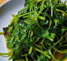 Stir-Fried Pea Shoots