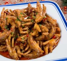 Stir-fried Tender Chicken Feet