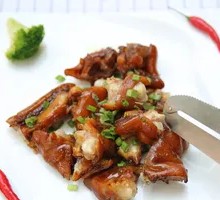 Roasted Pig's Trotters