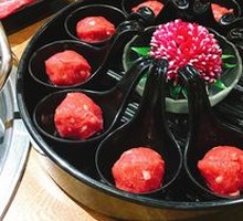 Handcrafted Fresh Beef Meatballs