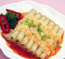 Garlic-Flavored Pork Salad