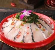 Fresh-caught Wuyu Fish Slices