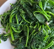 Stir-fried Sweet Potato Leaves