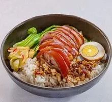 Braised Pork Elbow Rice