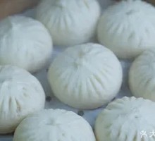 Black Pig Fresh Meat Matsutake Bao