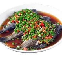 Cold-mixed crucian carp
