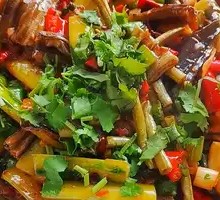 Braised Eel in Brown Sauce