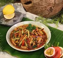 Dai-style Crushed Chicken Feet