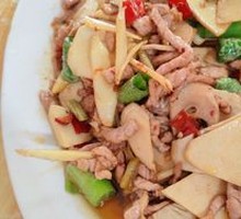 Bamboo Shoots Stir-Fried with Pork