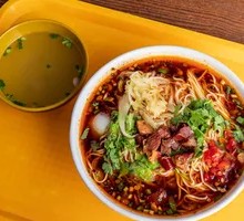 Red Sauce Mixed Noodles