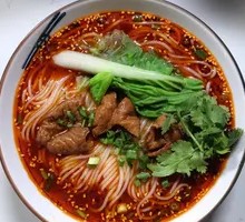 Braised Pork Intestines with Rice Noodles