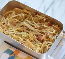 Sour Cabbage with Pork Strips