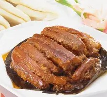 Steamed Pork with Rice Flour