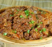 Steamed Pork Ribs with Rice Flour