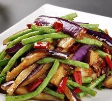 Eggplant and Green Bean Stir-fry