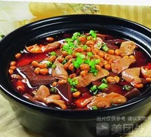 Dàyì Special Pig Intestine and Blood Curd