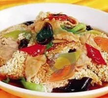 Fried Rice Noodles with Pork