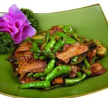 Salt-fried Pork with Green Chili