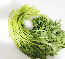 Chinese chrysanthemum greens