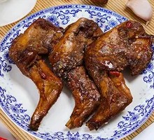 Free-and-Easy Rabbit Leg