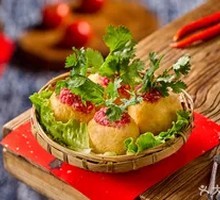 Beef-stuffed Wheat Gluten with Coriander