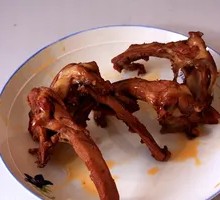 Spicy Braised Chicken Collar