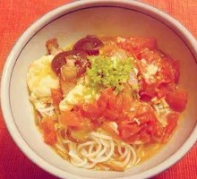 Tomato Pan-Fried Egg Noodles
