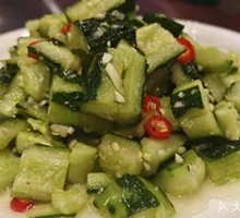 Garlic Cucumber Salad