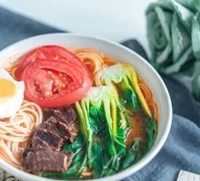 Tomato Beef Shank Noodles