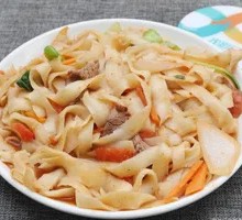 Stir-Fried Knife-Sliced Noodles