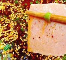 Maling Luncheon Meat