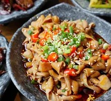 Freshly Cooked Duck Intestines