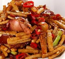 Bamboo Shoot Mushroom Stir-Fried with Preserved Pork