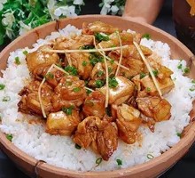 Sauce-Flavored Spare Ribs Rice