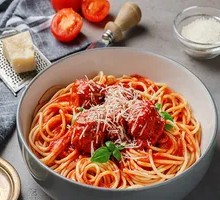 Tomato and Egg Rice Noodles