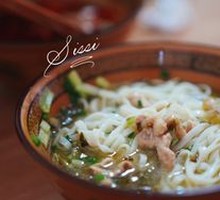 Sour Cabbage and Pork Noodles