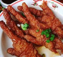 Braised Chicken Feet with Tiger Skin
