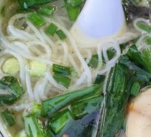 Braised Chicken Rice Noodles