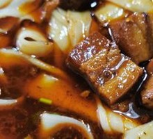 Braised Pork Noodles