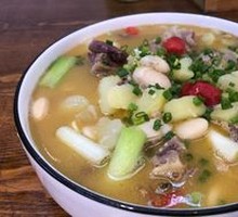 Coarse Grain Pork Bone Soup