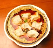 Spicy Chili Oil Dumplings