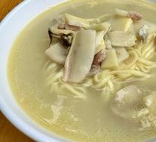 Seafood Noodles