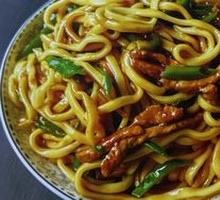 Green Pepper Shredded Pork Noodles