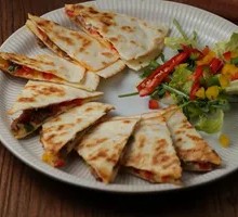 Braised Beef Cheese Flaky Pastry