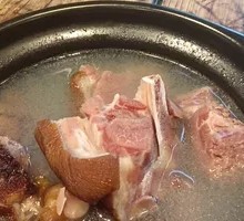 Farm Cured Pig's Trotters
